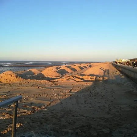 Lord Nelson 13 Daire Cuxhaven